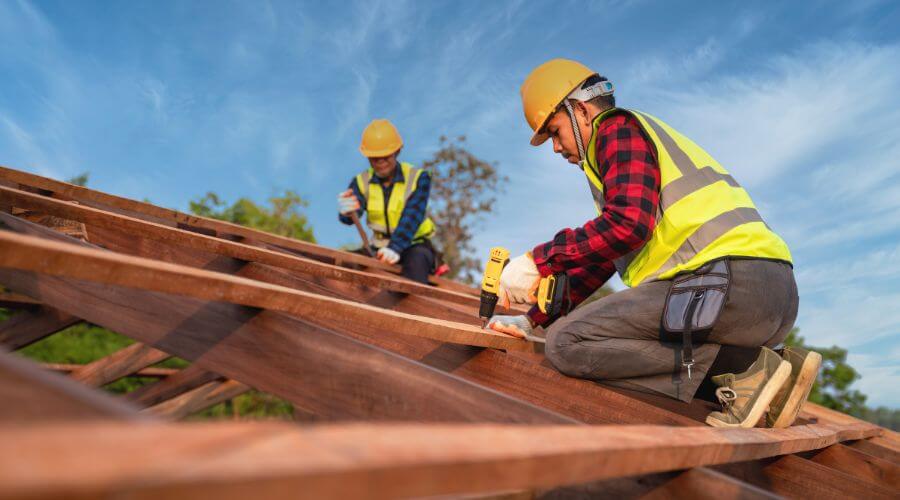 Professional Flat Roofing Installation services in La Crosse, FL